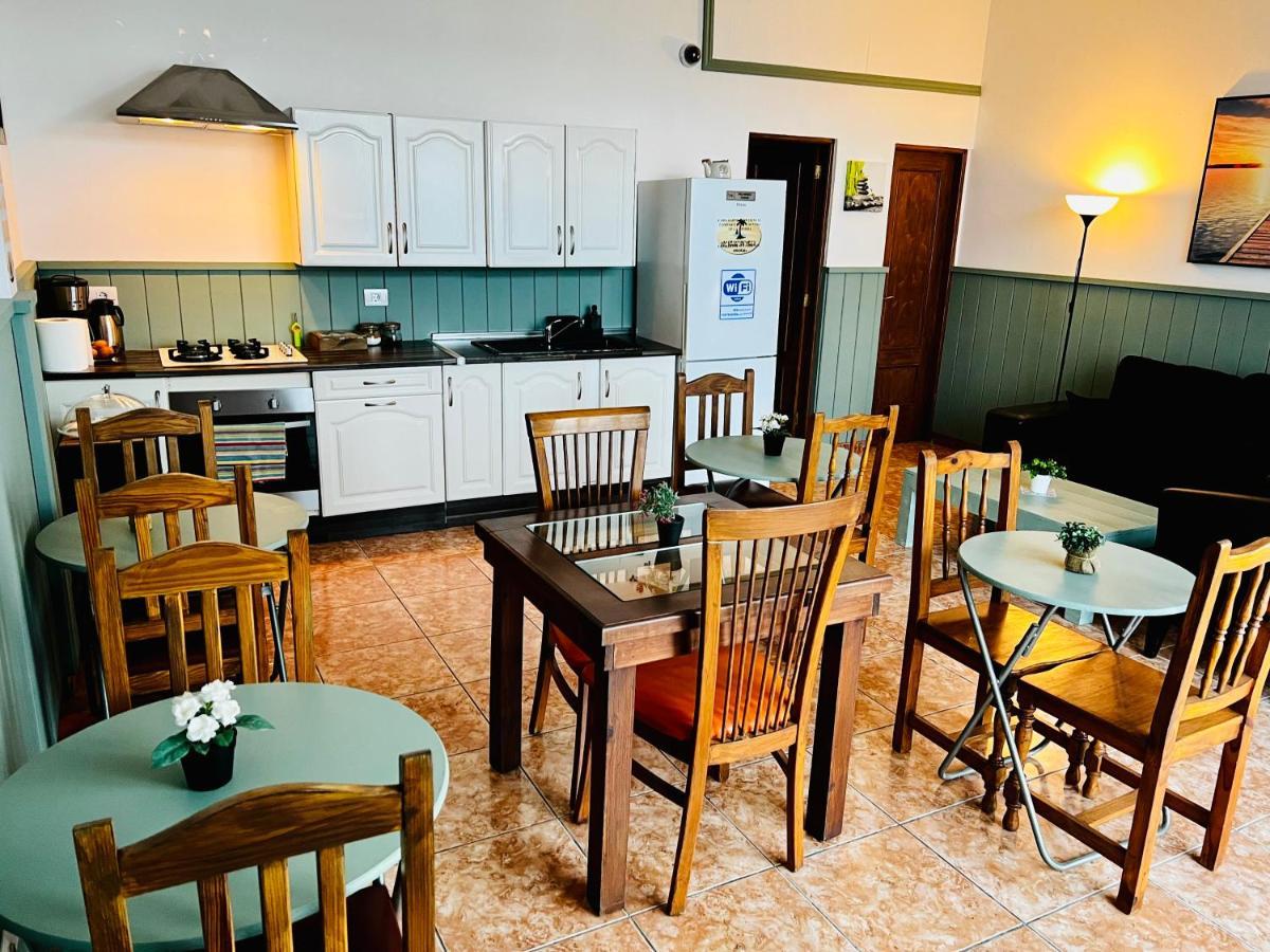 El Jardin De Iris Bed & Breakfast Santa Cruz de Tenerife Exterior photo