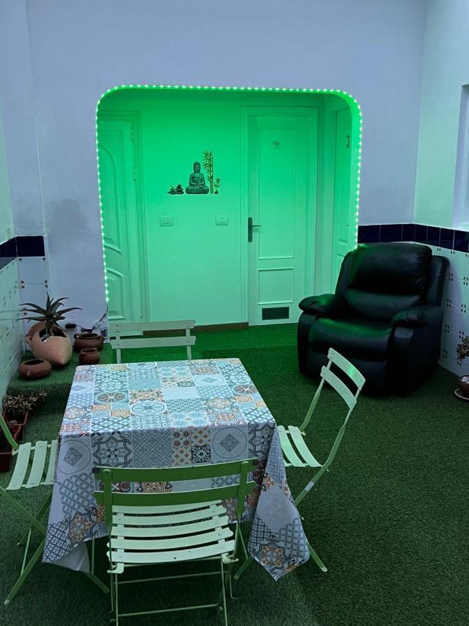 El Jardin De Iris Bed & Breakfast Santa Cruz de Tenerife Exterior photo